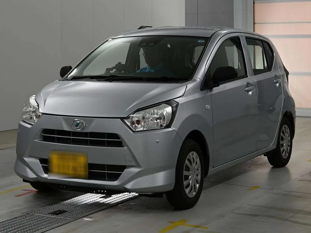Daihatsu Mira e:S LA350S 2023
